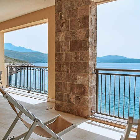 Lustica Apartments Marina Tivat Extérieur photo